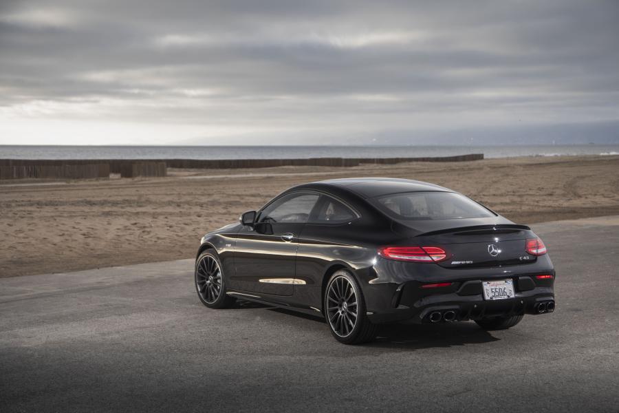  Mercedes-AMG C43 4Matic Coupe (C205) 2018 года  (NA) (фото 16 из 45)